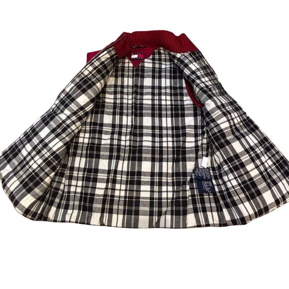 Tommy Hilfiger Women’s Quilted Red Vest Jacket Lightweight Zip Front Size Medium - Picture 2 of 6